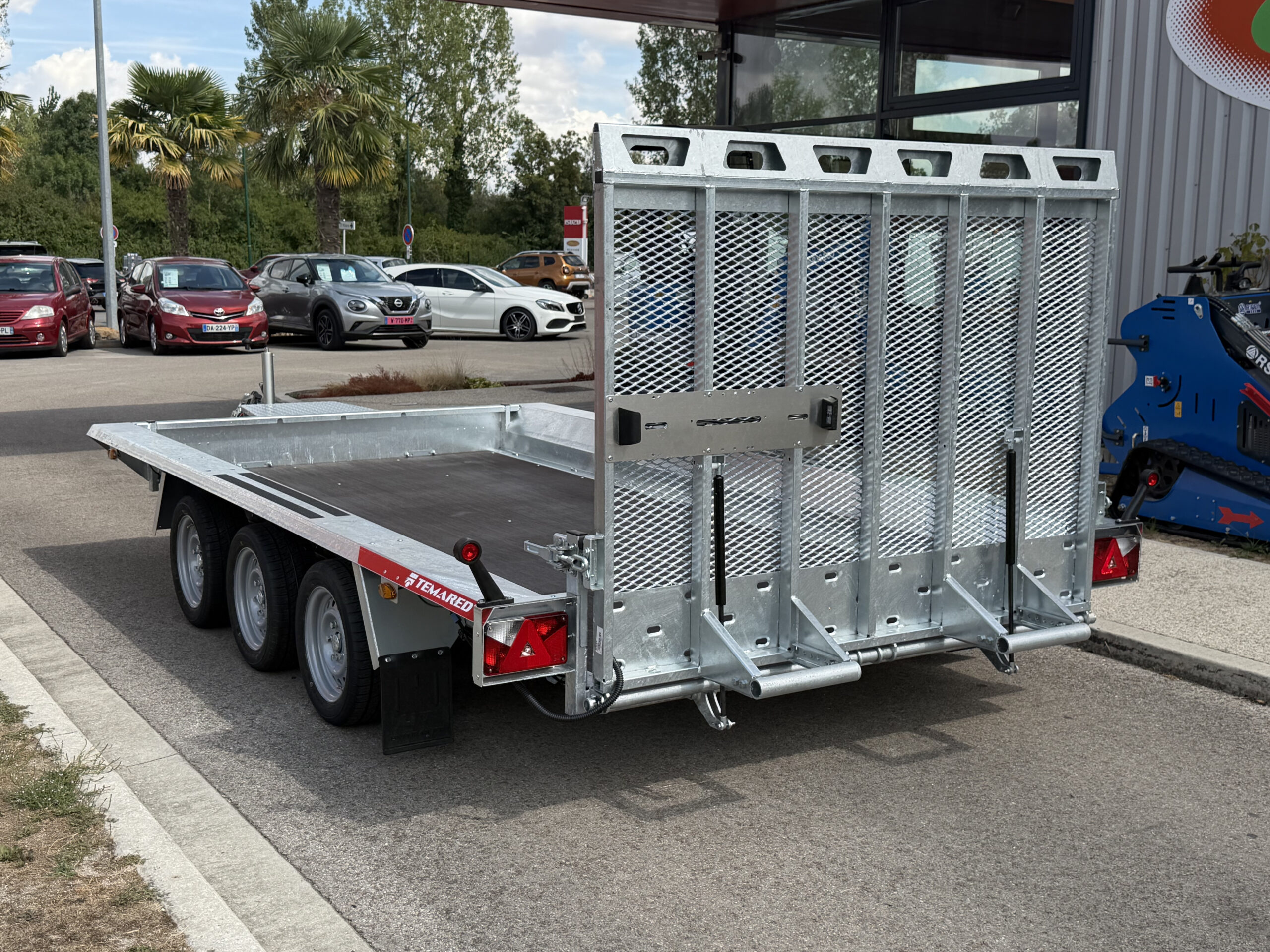 BUILDER 4018/3 - 3500 kg