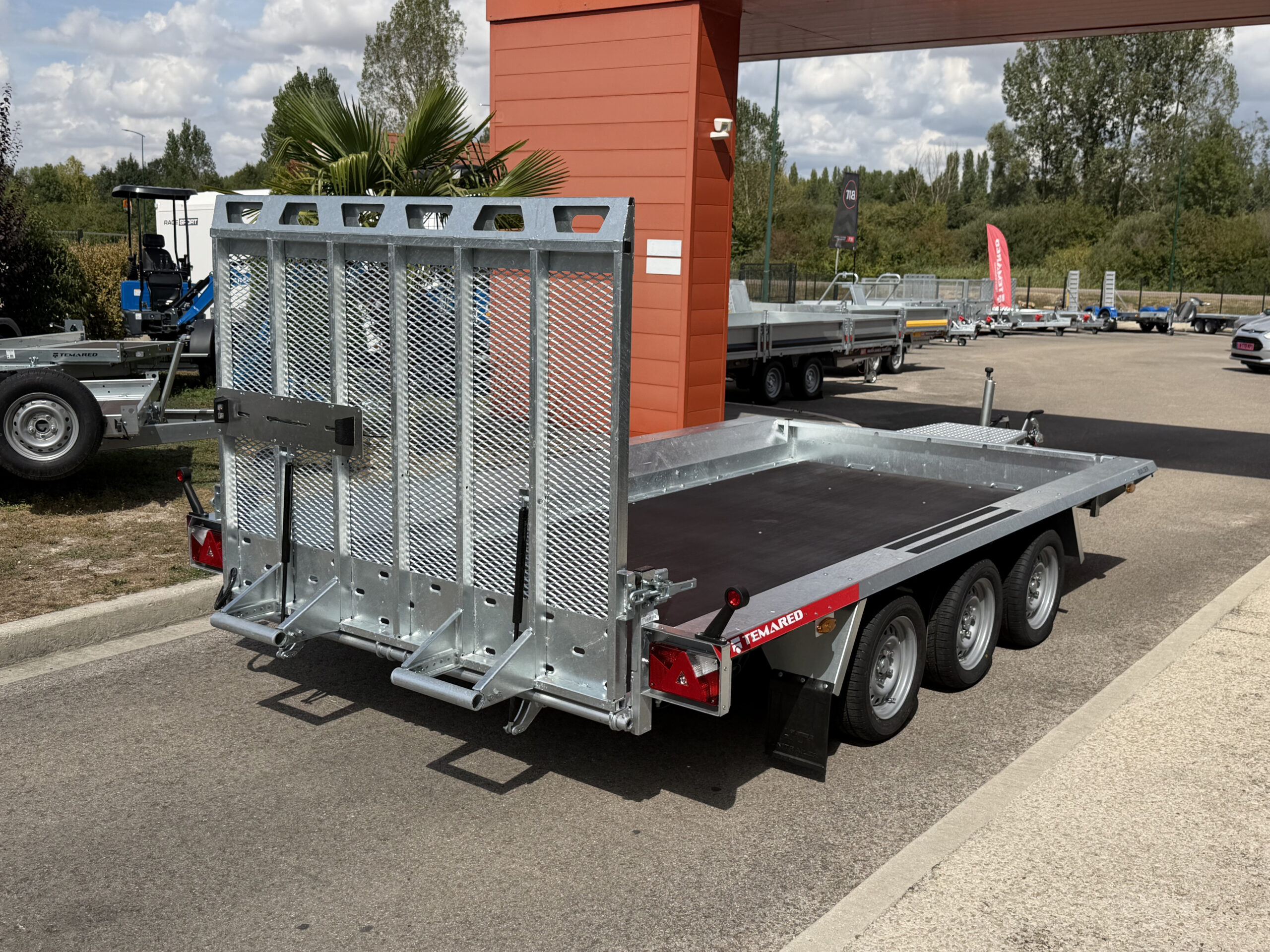 BUILDER 4018/3 - 3500 kg