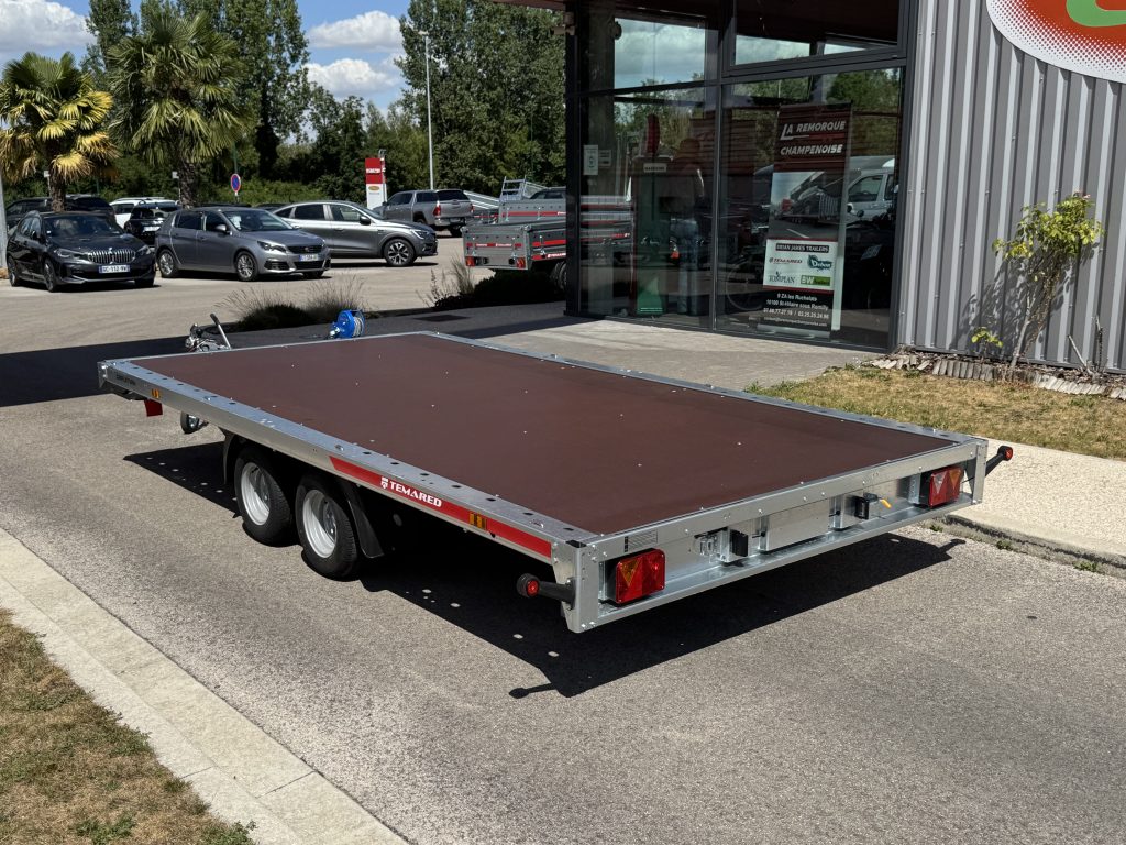 CARPLATFORM 4021/2 treuil Knott - 2700 KG