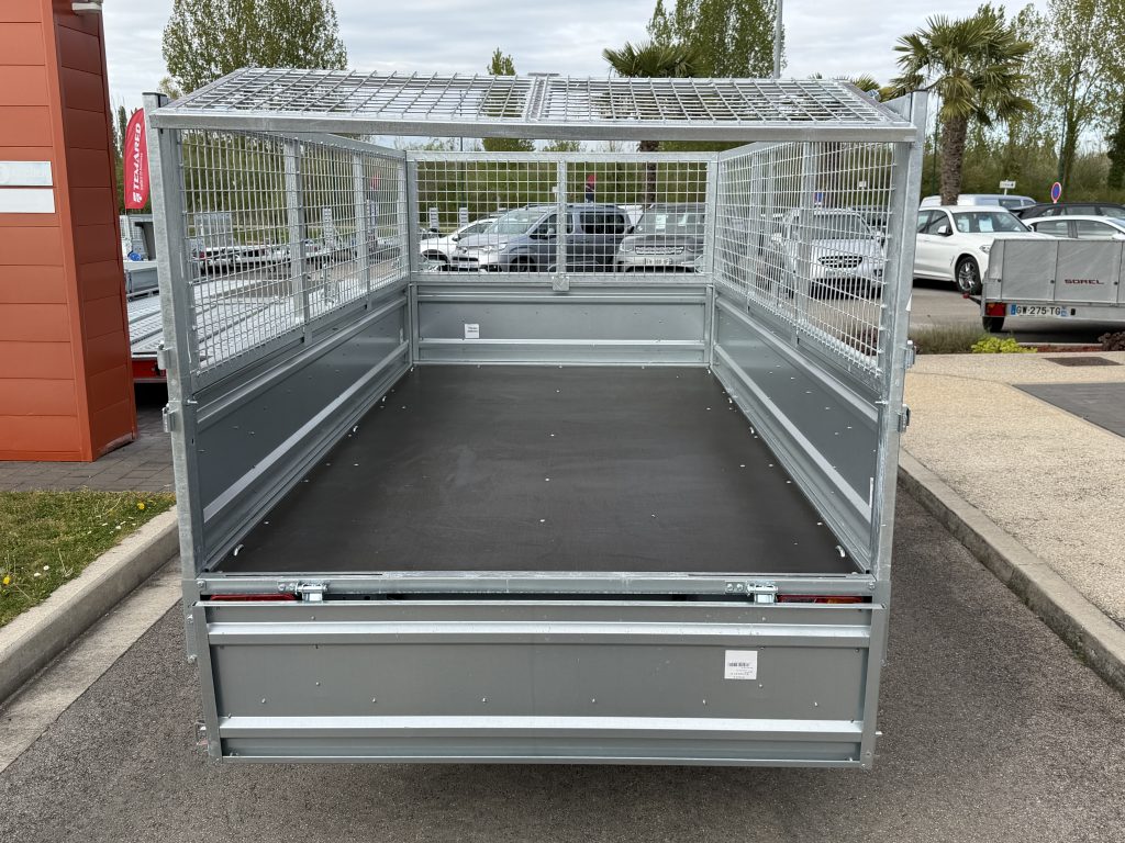 TRANSPORTER 3015/2 - 750 kg