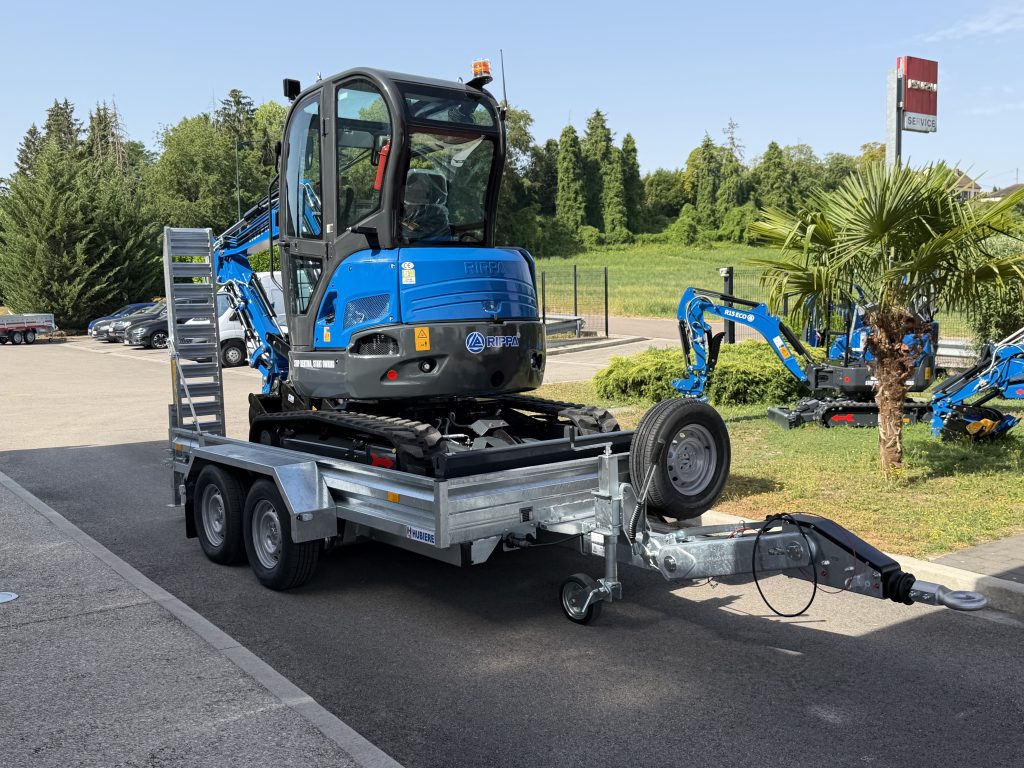 R32-Pro + Hubiere TPF 3502 Timon réglable OPTIMA