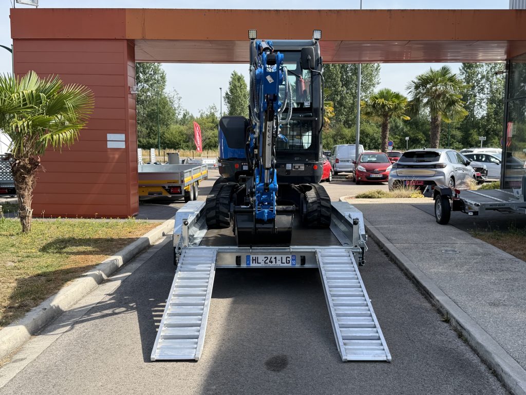 R32-Pro + Hubiere TPF 3502 Timon réglable OPTIMA