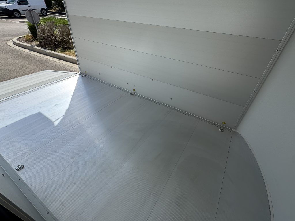ROADSTER C500 ALUMINIUM - 2000 KG
