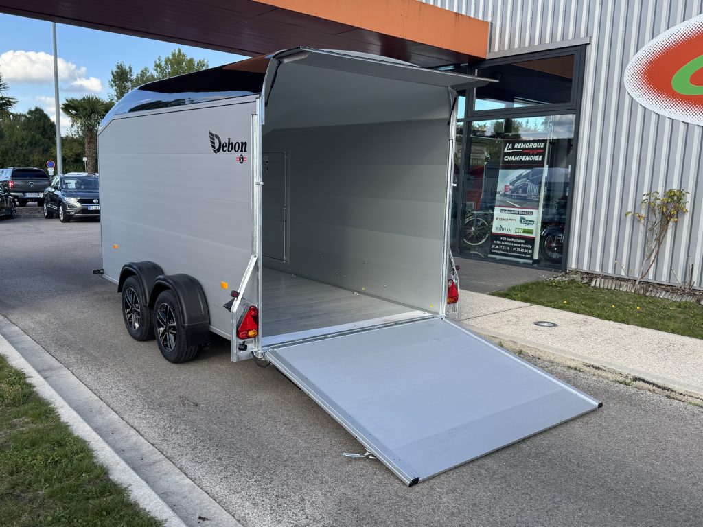 ROADSTER C700 ALUMINIUM et PORTE LATERALE - 2600 KG