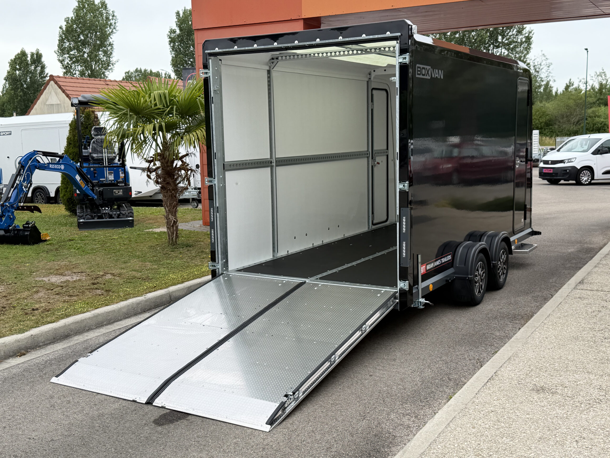 BOX VAN 3516-27-2-12