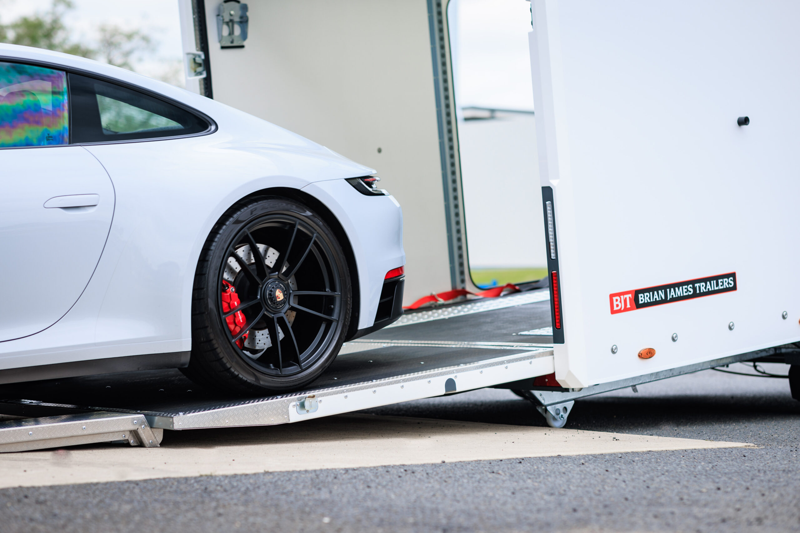 Race Transporter 7 - Porte voiture confidentiel 3500kg