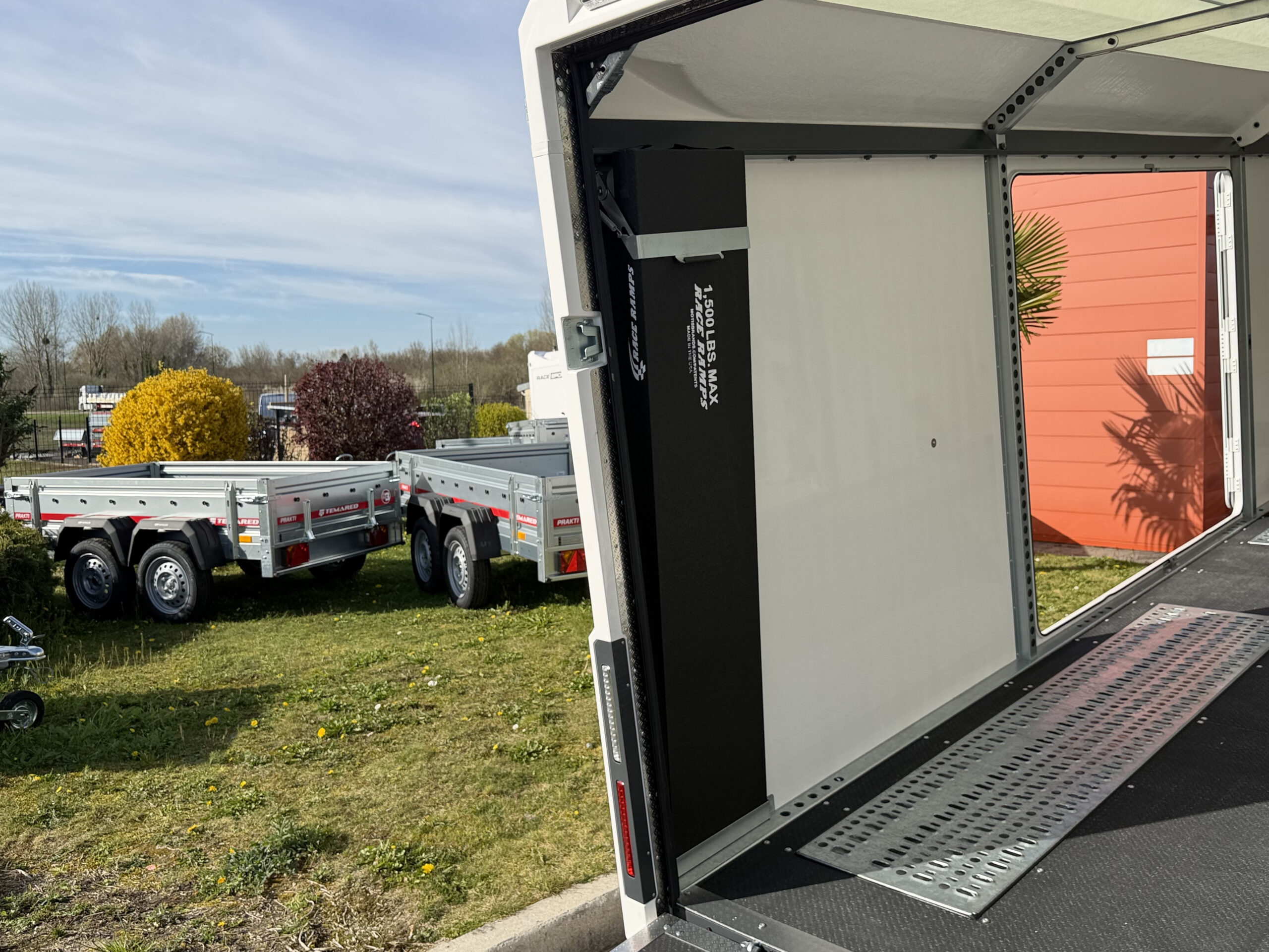 Race Transporter 7 - Porte voiture confidentiel 3500kg