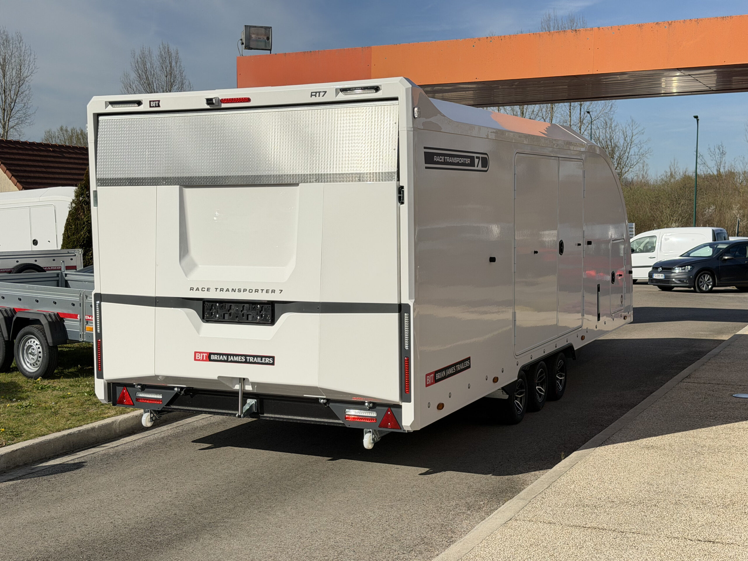 Race Transporter 7 - Porte voiture confidentiel 3500kg