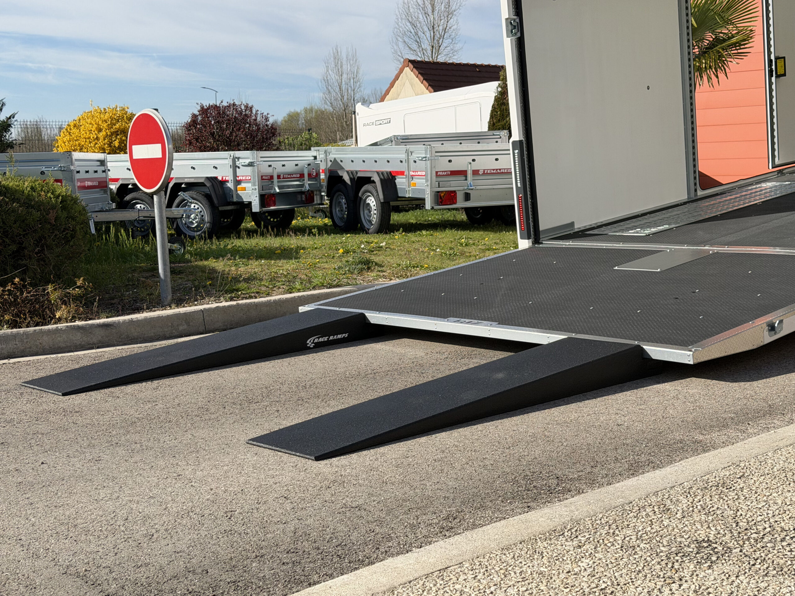 Race Transporter 7 - Porte voiture confidentiel 3500kg