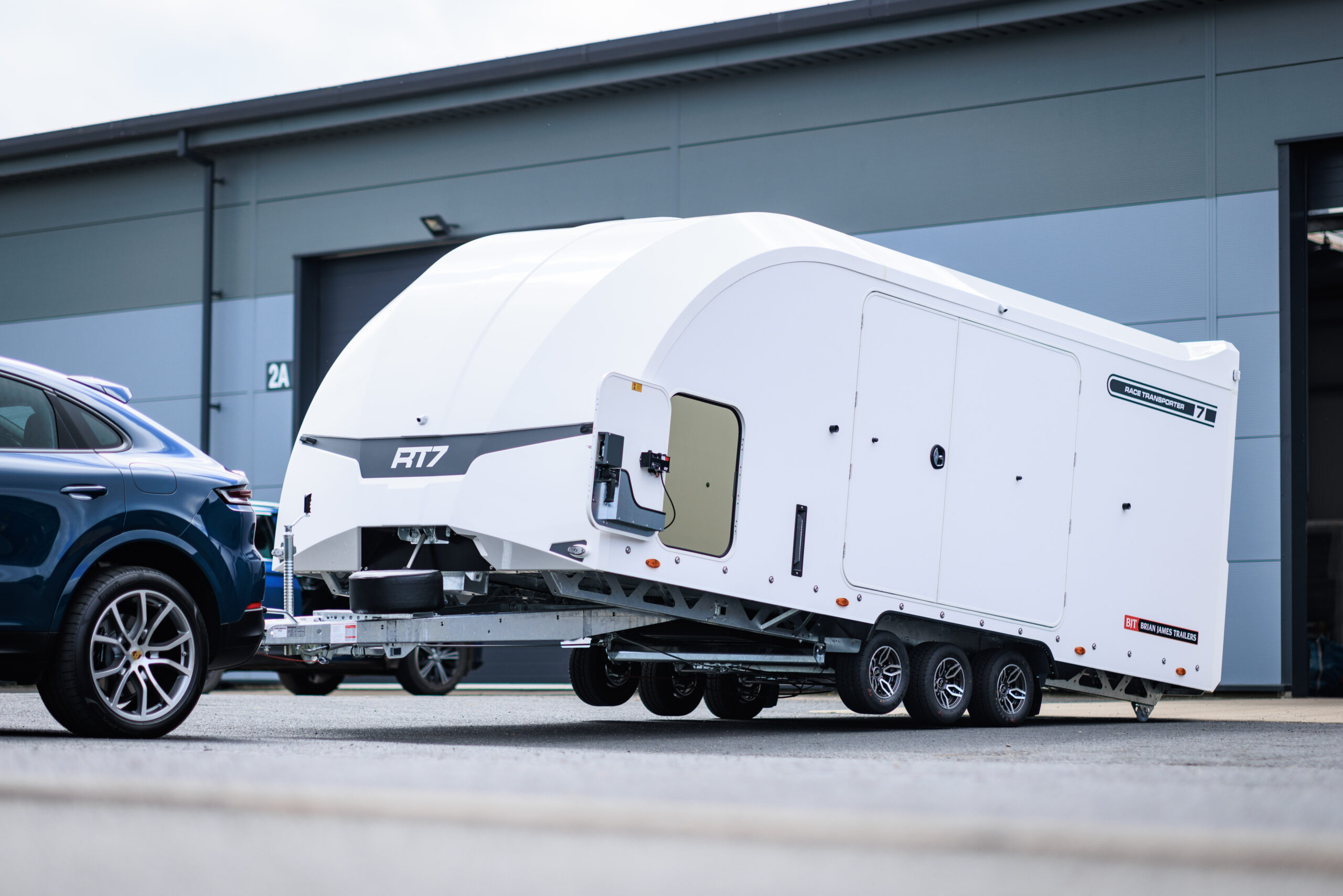 Race Transporter 7 - Porte voiture confidentiel 3500kg