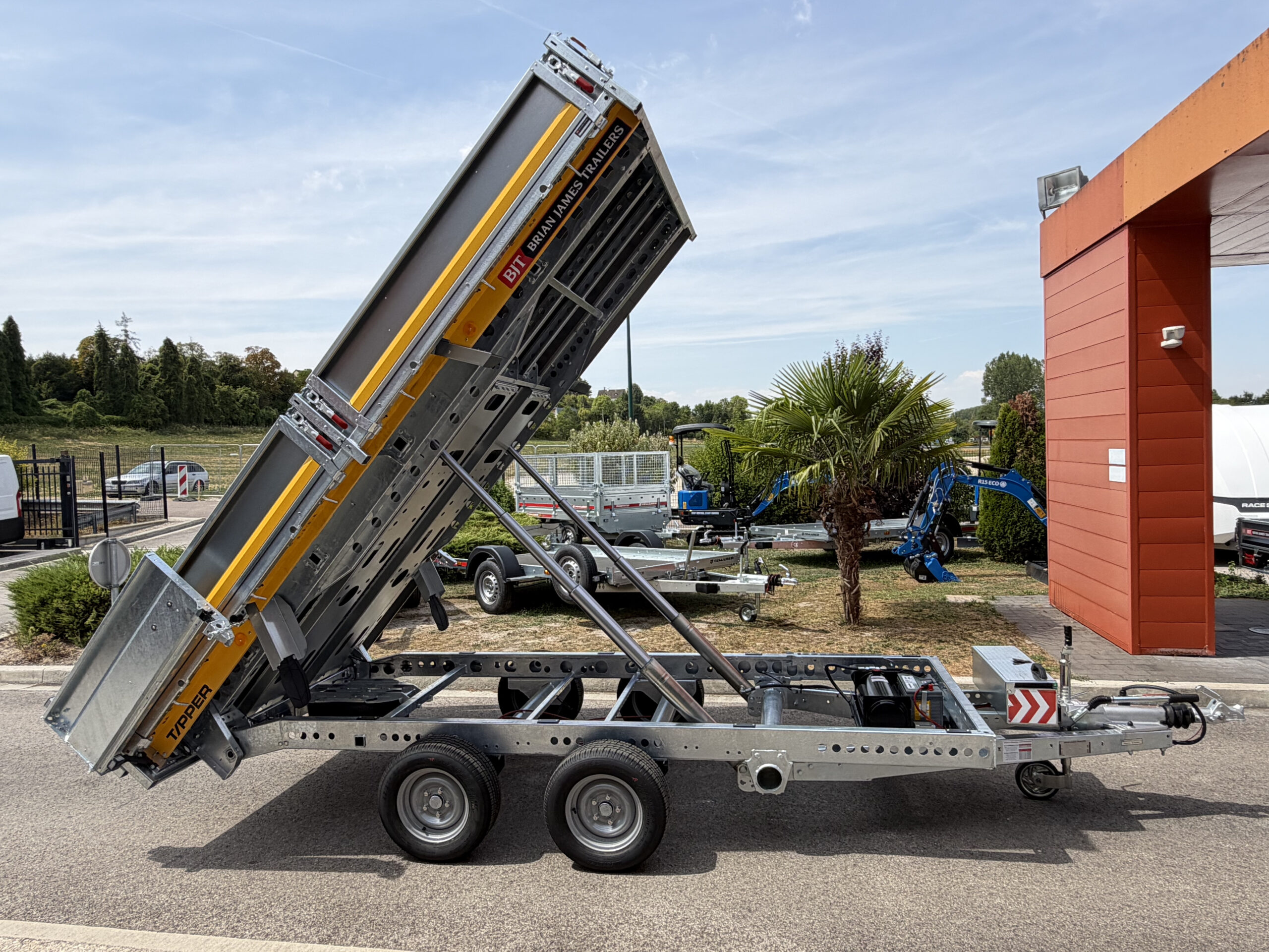TIPPER 3620-35-2-12 / 3500 KG (2 Essieux)